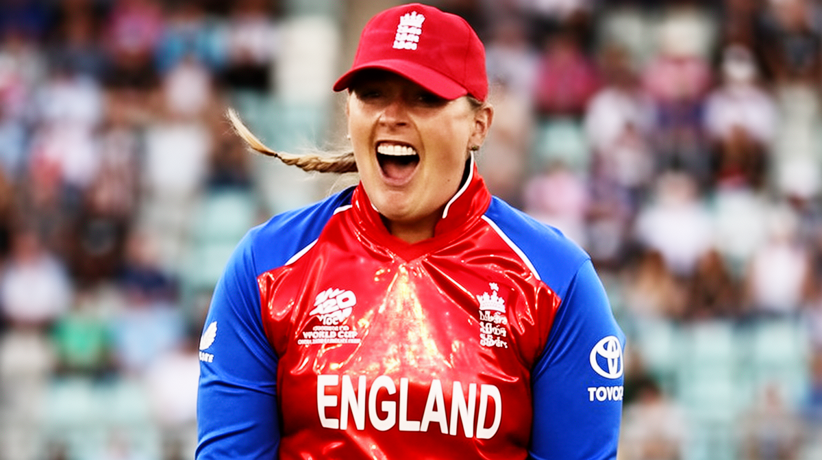 沙巴体育平台 - 女子T20世界杯：英格兰如何靠努力与闪亮外套提升防守 - 沙巴体育平台